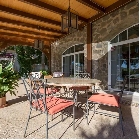 Casita Cerrillo En De Con Piscina Nijar